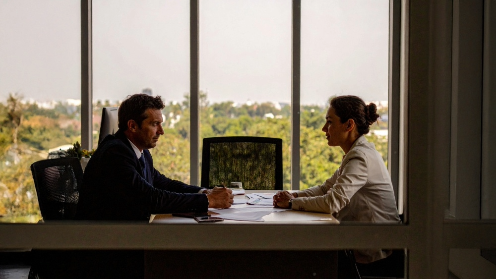 Business English: Navigating Conflict in the British Workplace